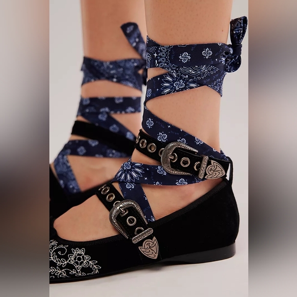 FREE PEOPLE Suede Leather Vintage-inspired Buckle Ballet Flats US 10 / EU 41 - Picture 4 of 15